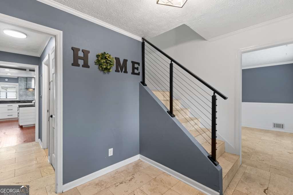 1647 Grandeus Lane Stone Mountain - 9