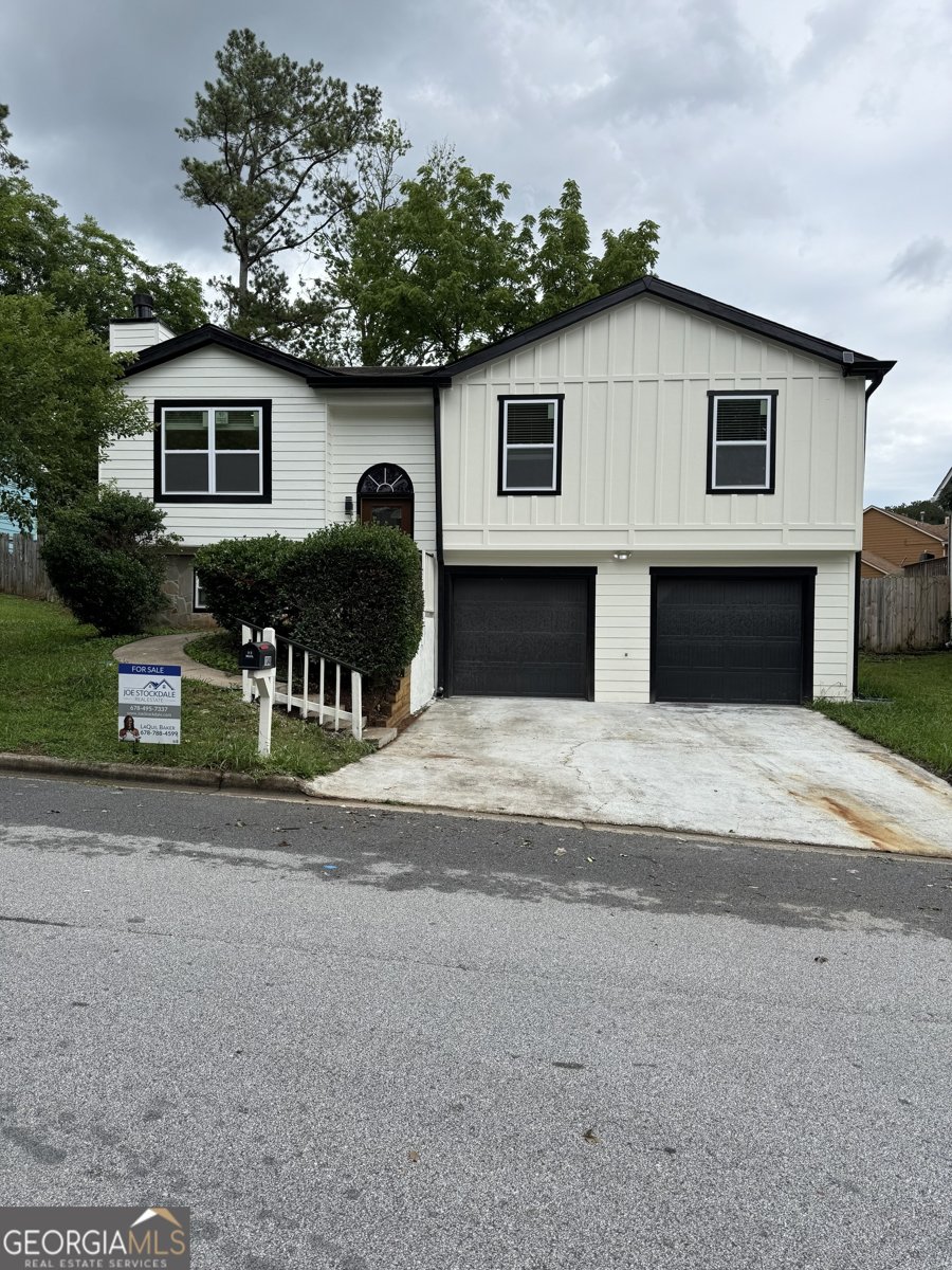 1340 Stoneleigh Way Stone Mountain - 1