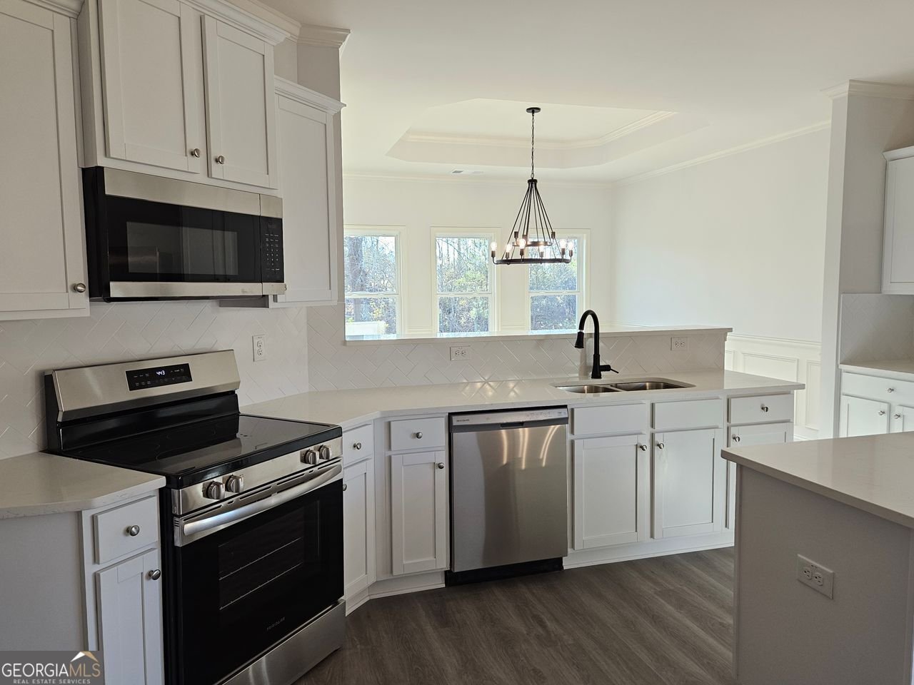 208 TRELLIS Walk Macon - 24