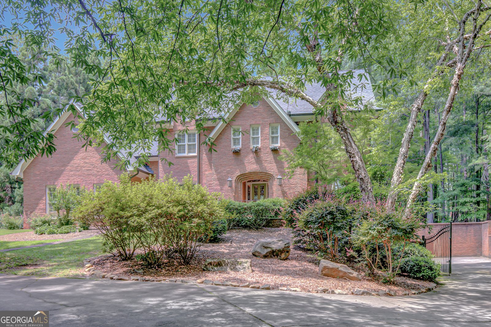 305 SHERWOOD Road Fayetteville - 1