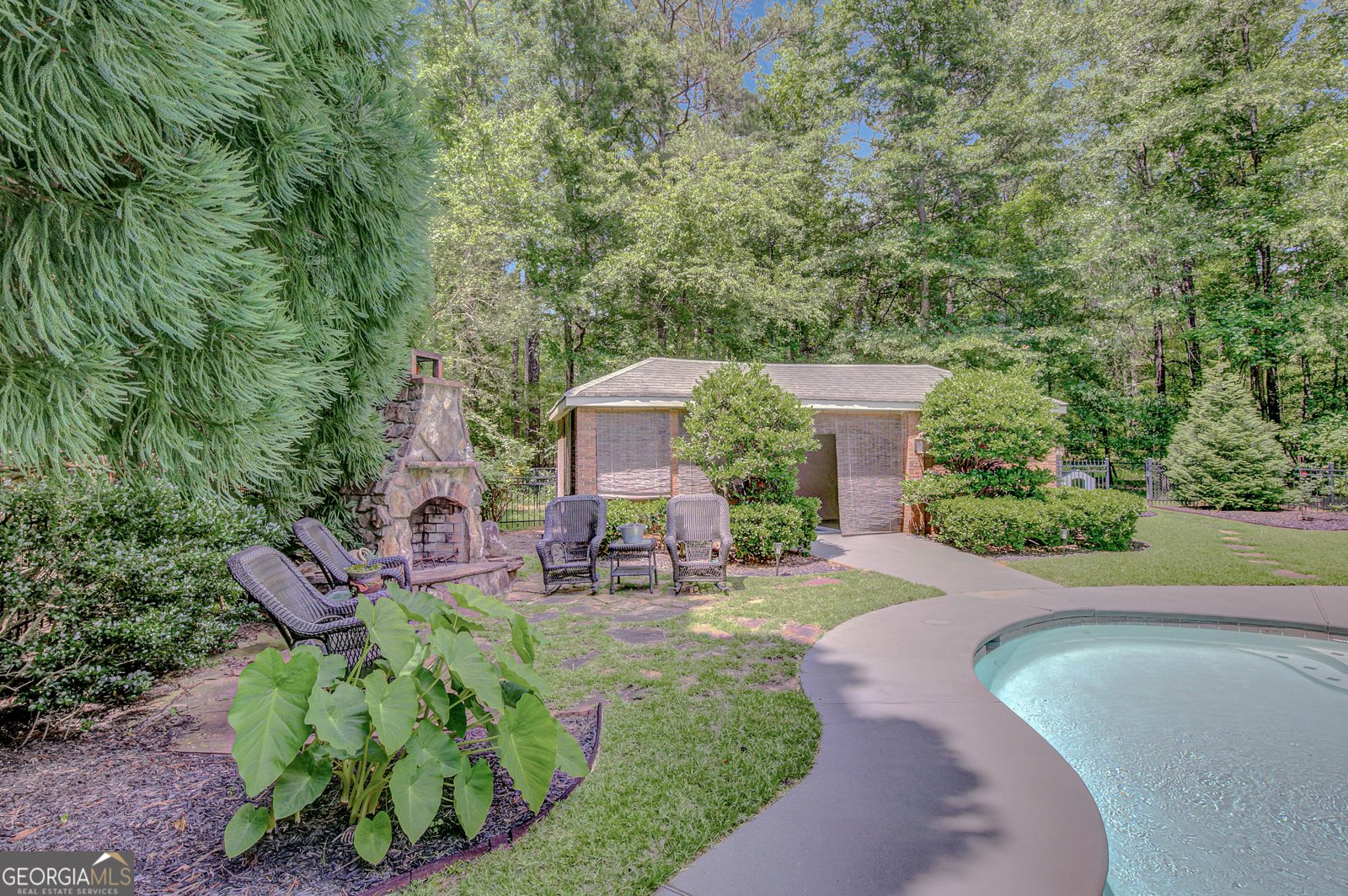 305 SHERWOOD Road Fayetteville - 10