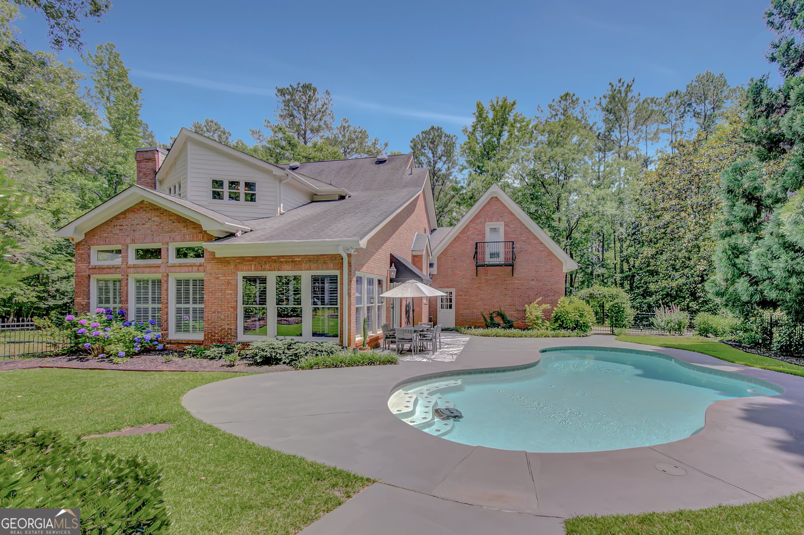 305 SHERWOOD Road Fayetteville - 11