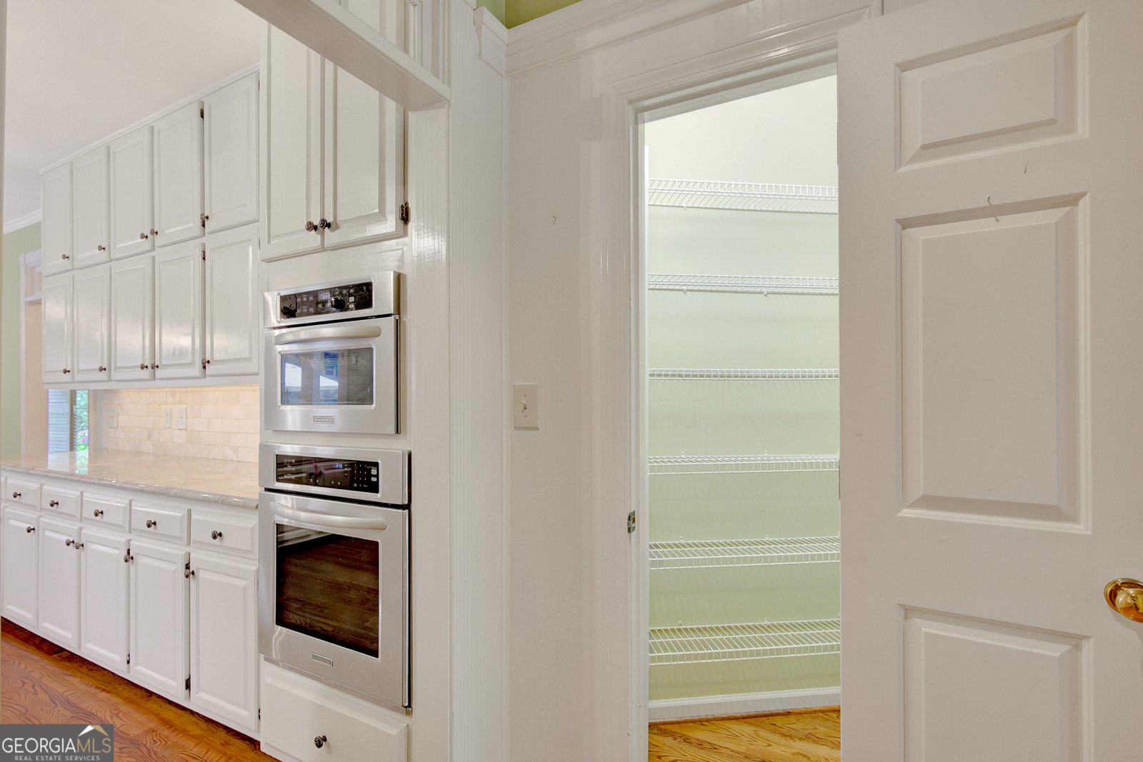 305 SHERWOOD Road Fayetteville - 38