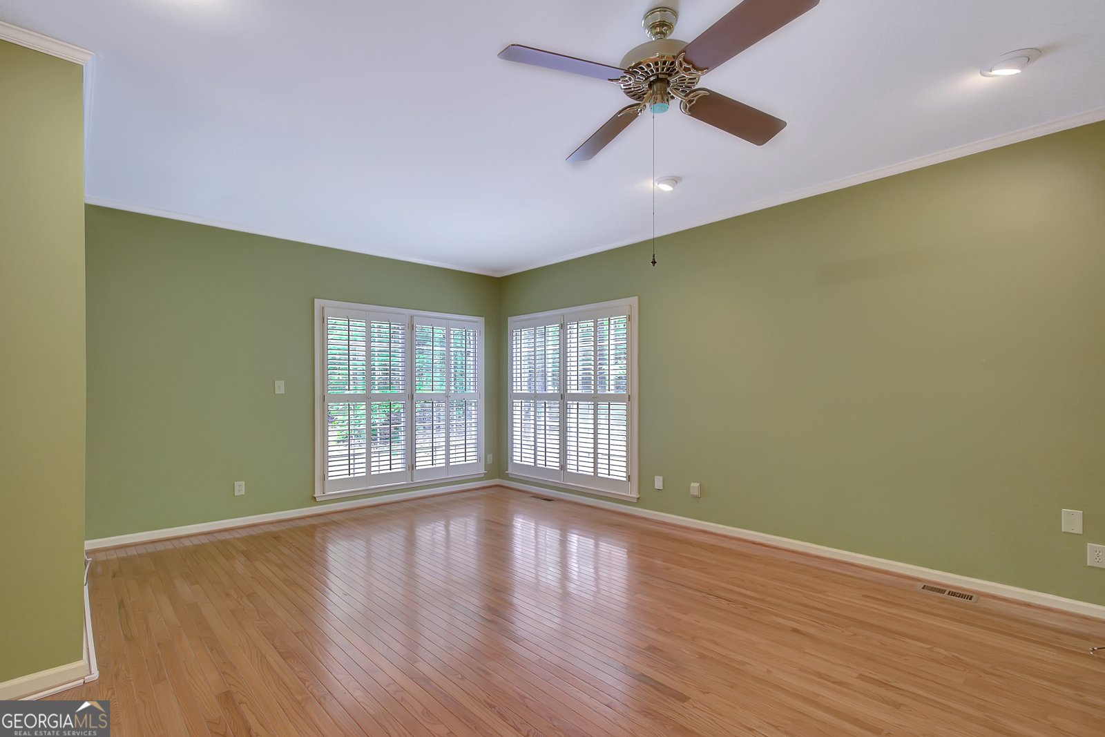 305 SHERWOOD Road Fayetteville - 45