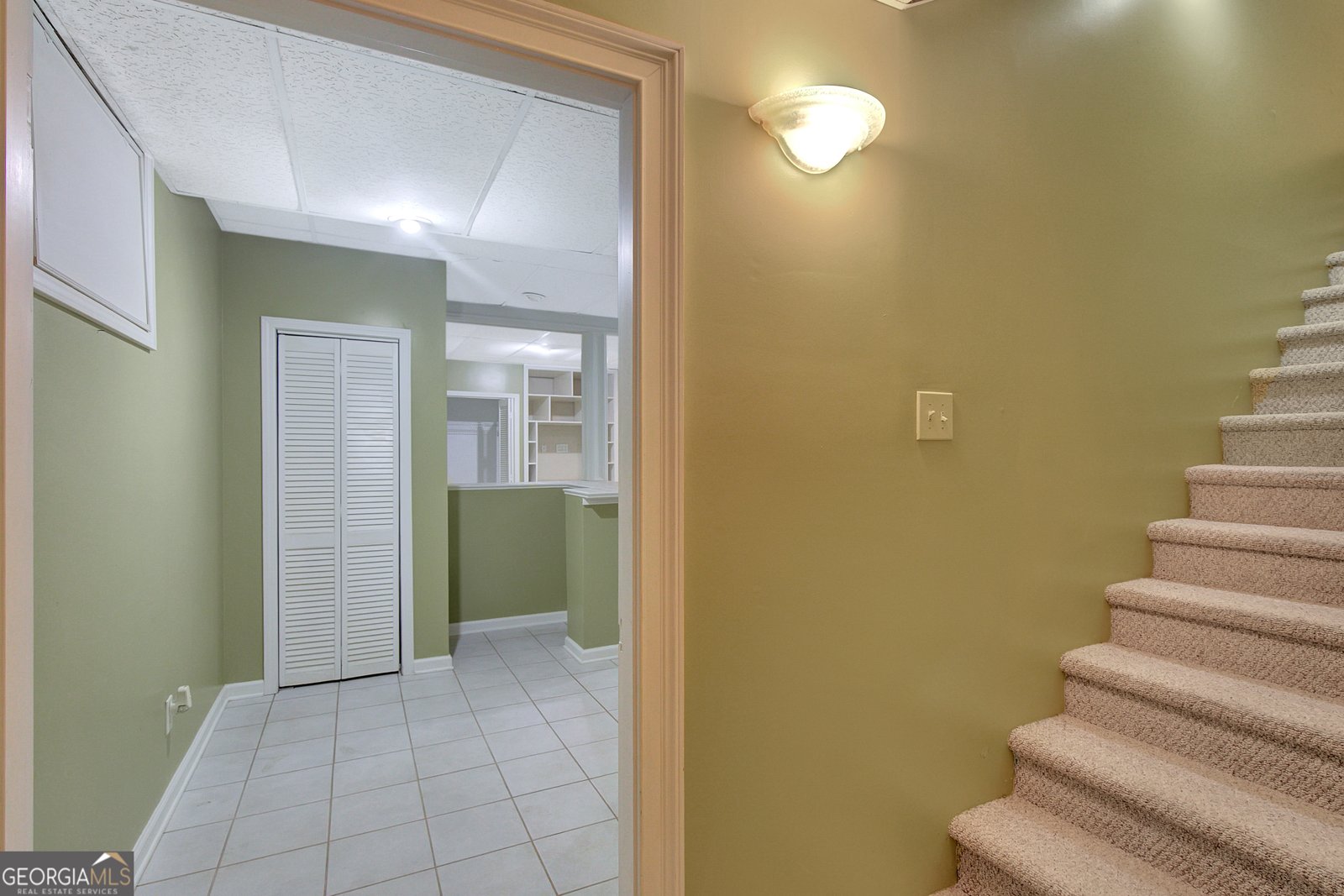 305 SHERWOOD Road Fayetteville - 70