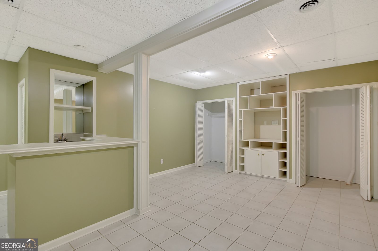 305 SHERWOOD Road Fayetteville - 71