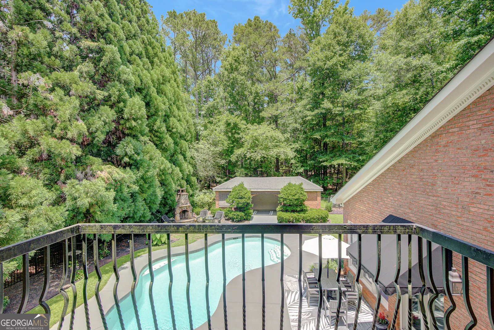 305 SHERWOOD Road Fayetteville - 75