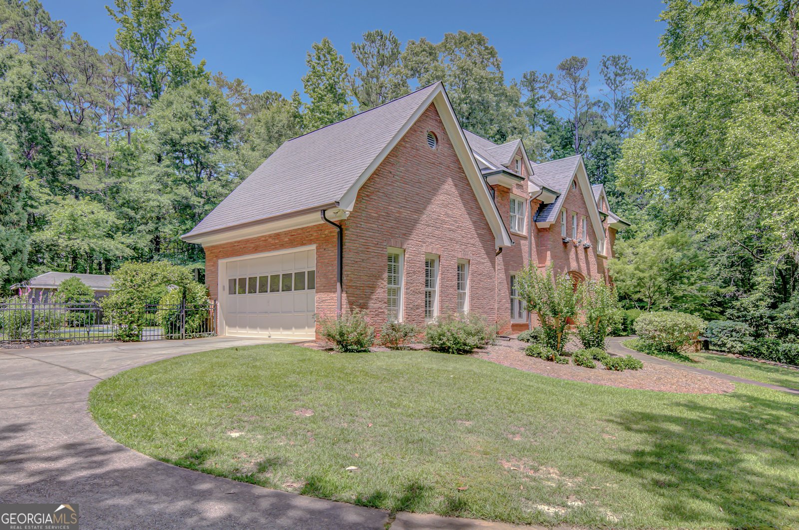 305 SHERWOOD Road Fayetteville - 80