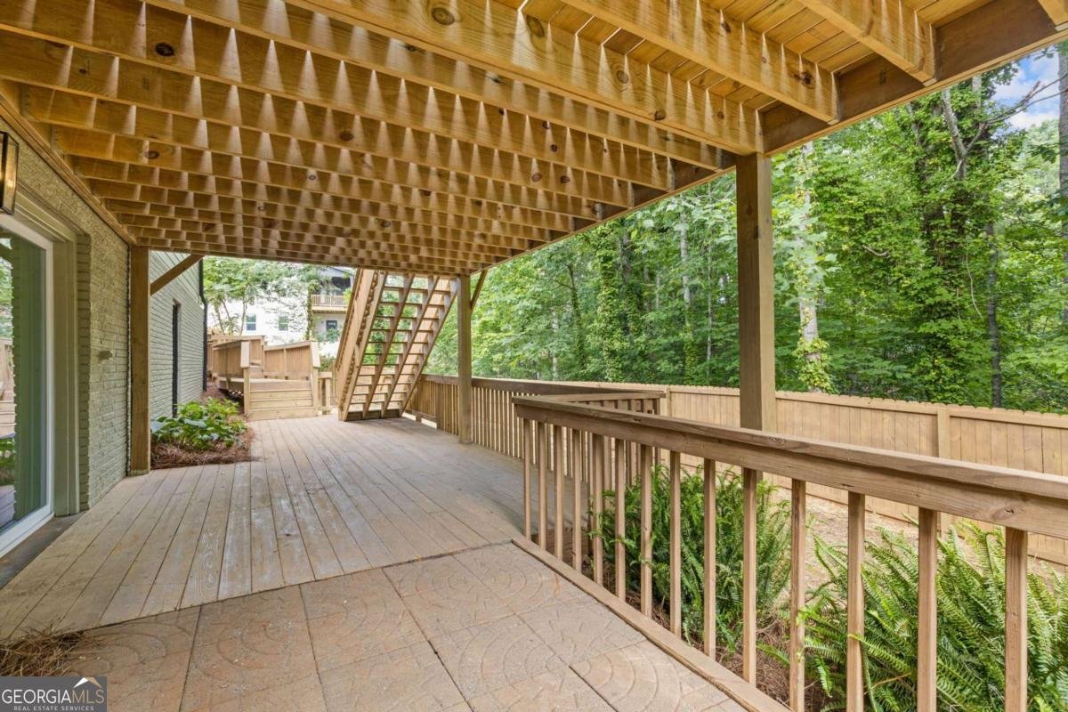 6142 Hutchins Drive Buford - 30