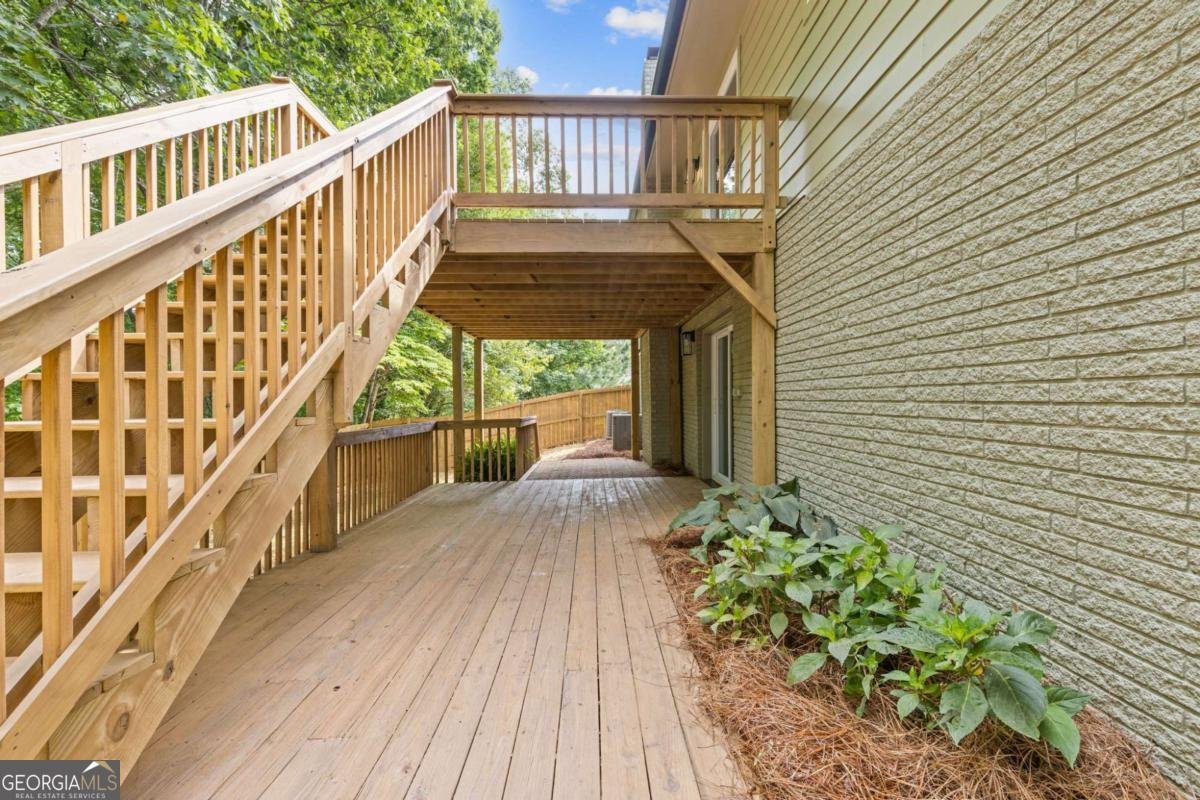 6142 Hutchins Drive Buford - 32