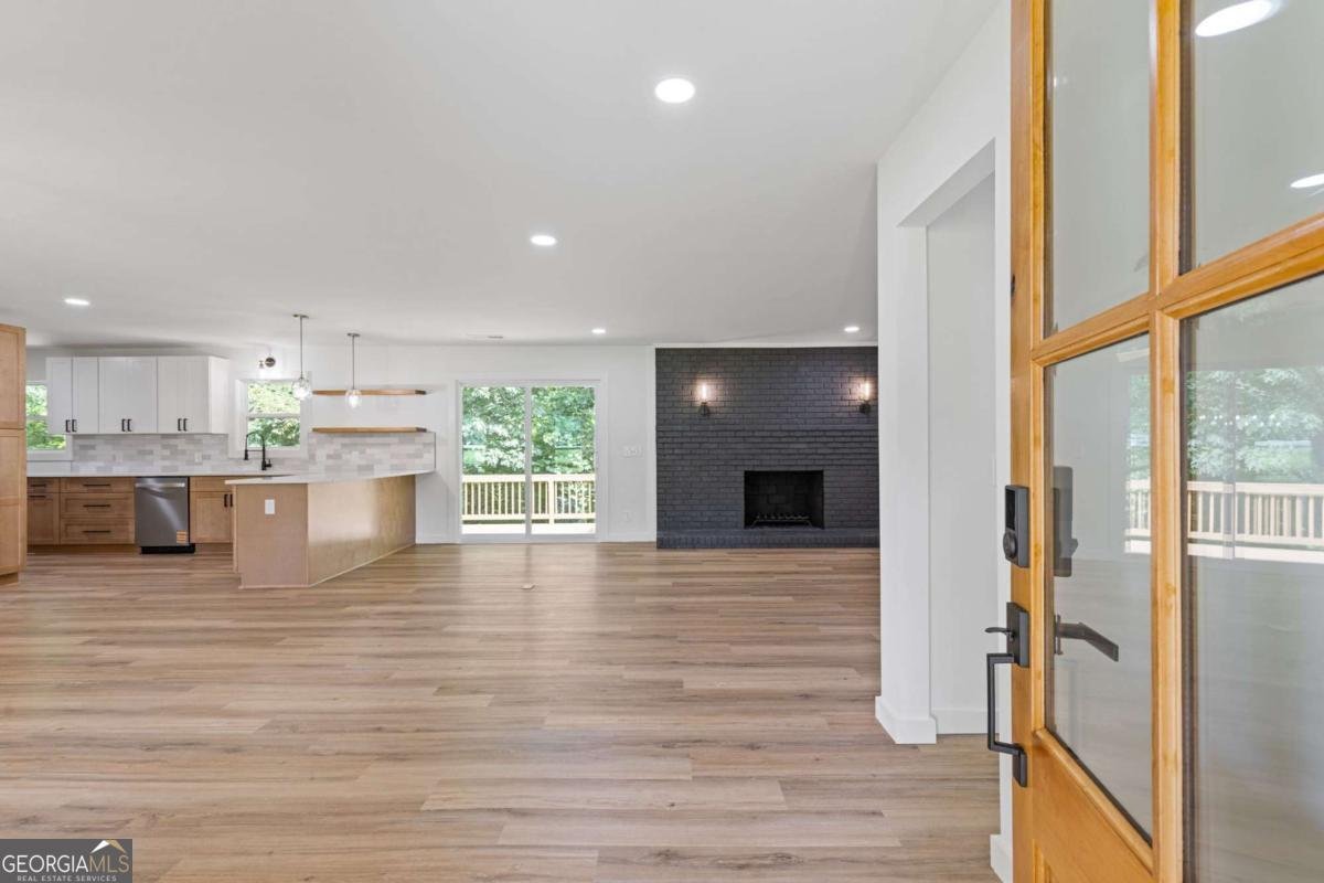 6142 Hutchins Drive Buford - 6