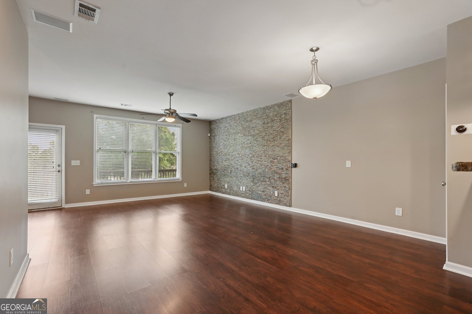 761 Liberty Commons Drive Atlanta - 9