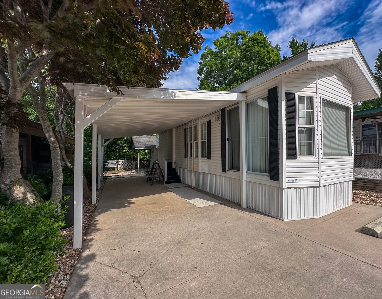 68 Nomad Trail Cleveland - 1