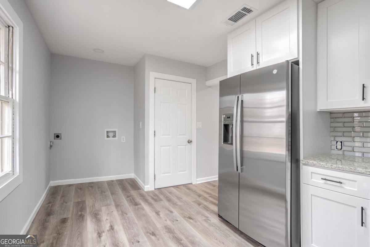 6565 Bussell Way Riverdale - 6