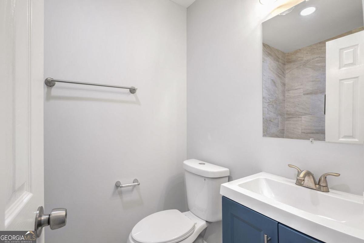 6565 Bussell Way Riverdale - 7