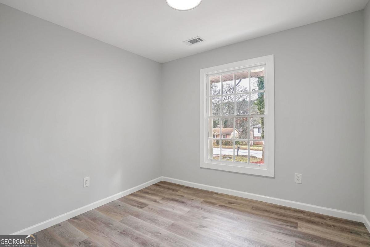 6565 Bussell Way Riverdale - 8
