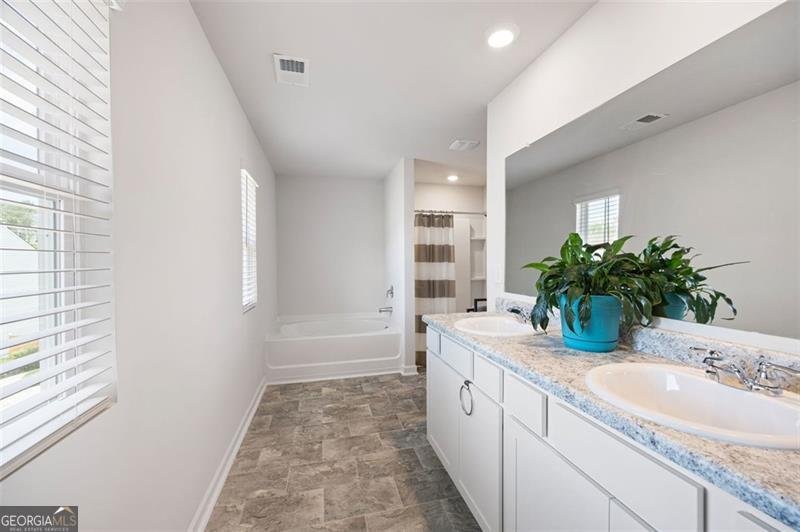312 DEER RUN Drive Dallas - 17