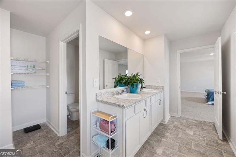 312 DEER RUN Drive Dallas - 18