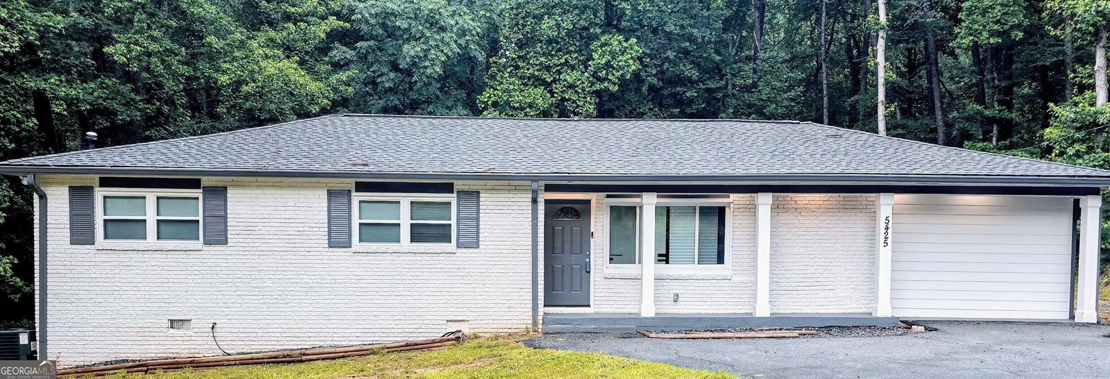 5425 Herndon Boulevard Morrow - 1