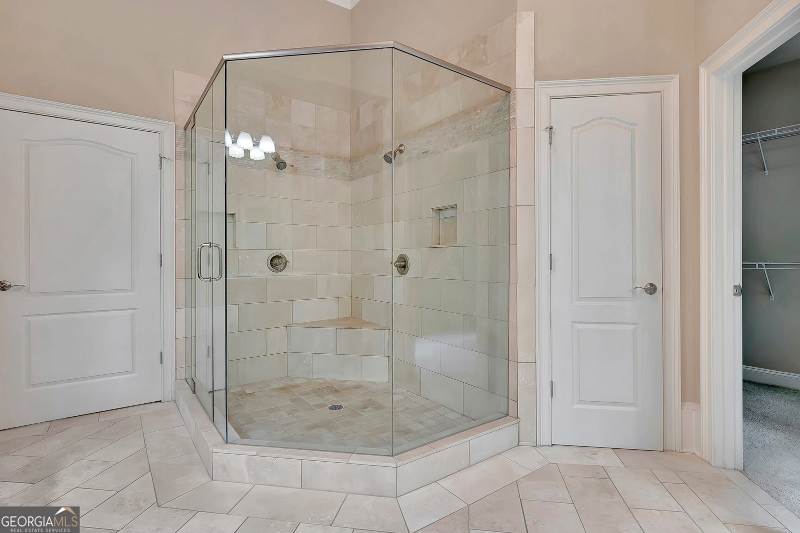 115 Robinwood Court Fayetteville - 29
