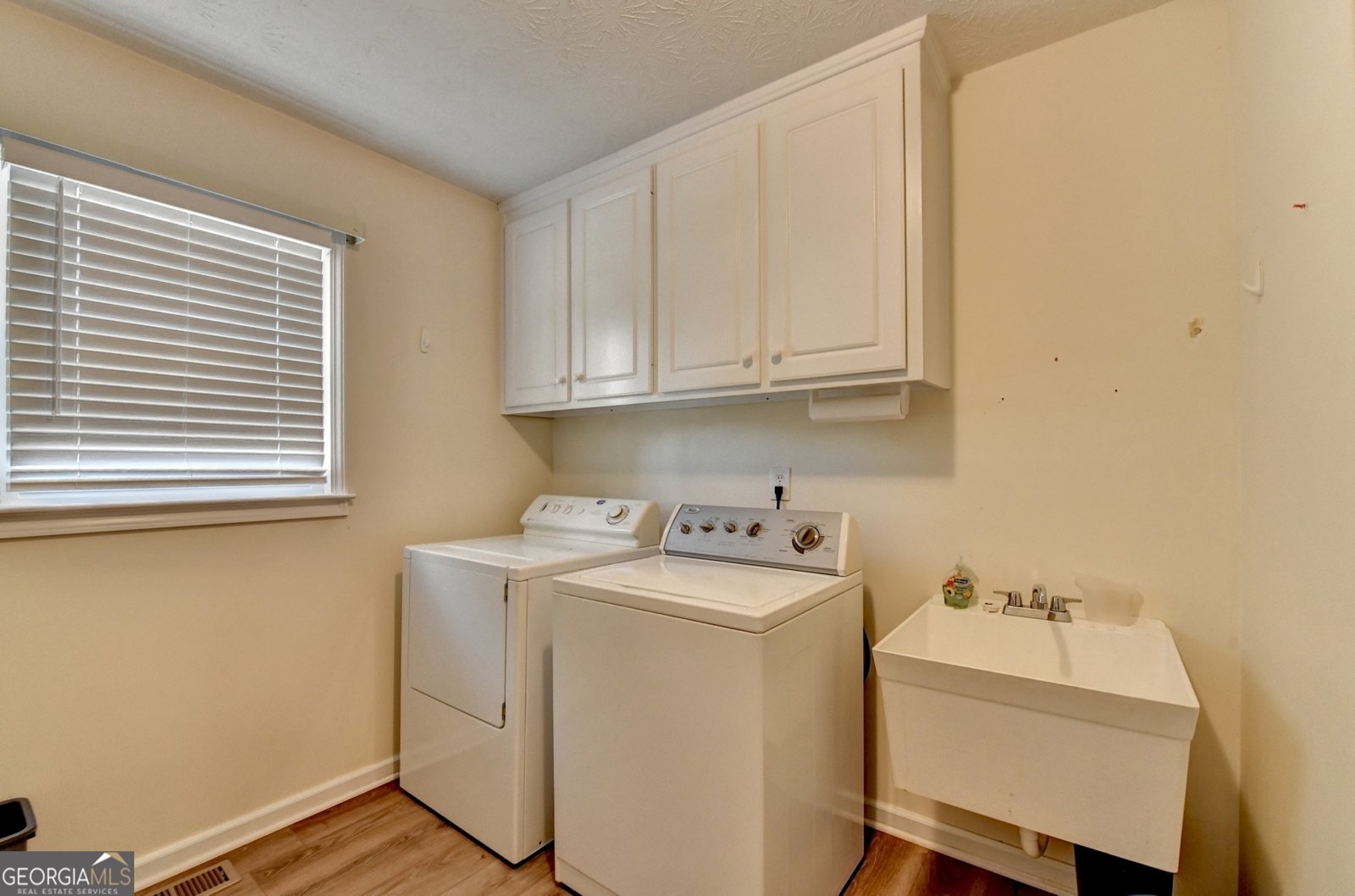 3265 Bold Springs Road Dacula - 52