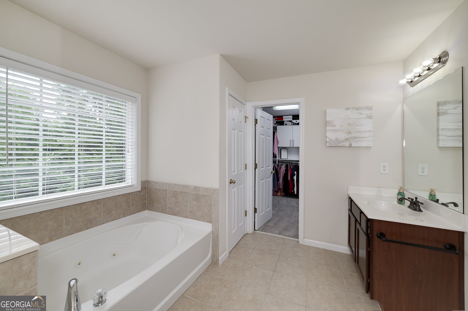 1120 Bagwell Drive Kennesaw - 27