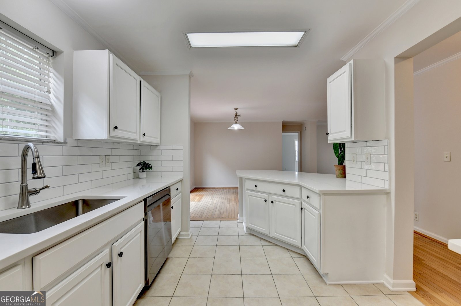 525 Hunnicutt Road Mableton - 25