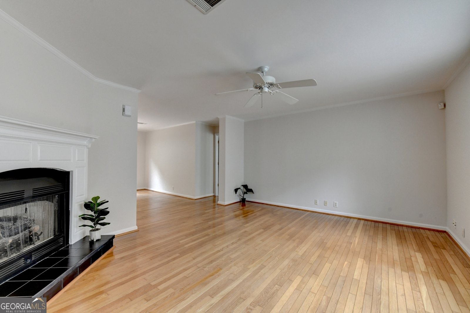 525 Hunnicutt Road Mableton - 5