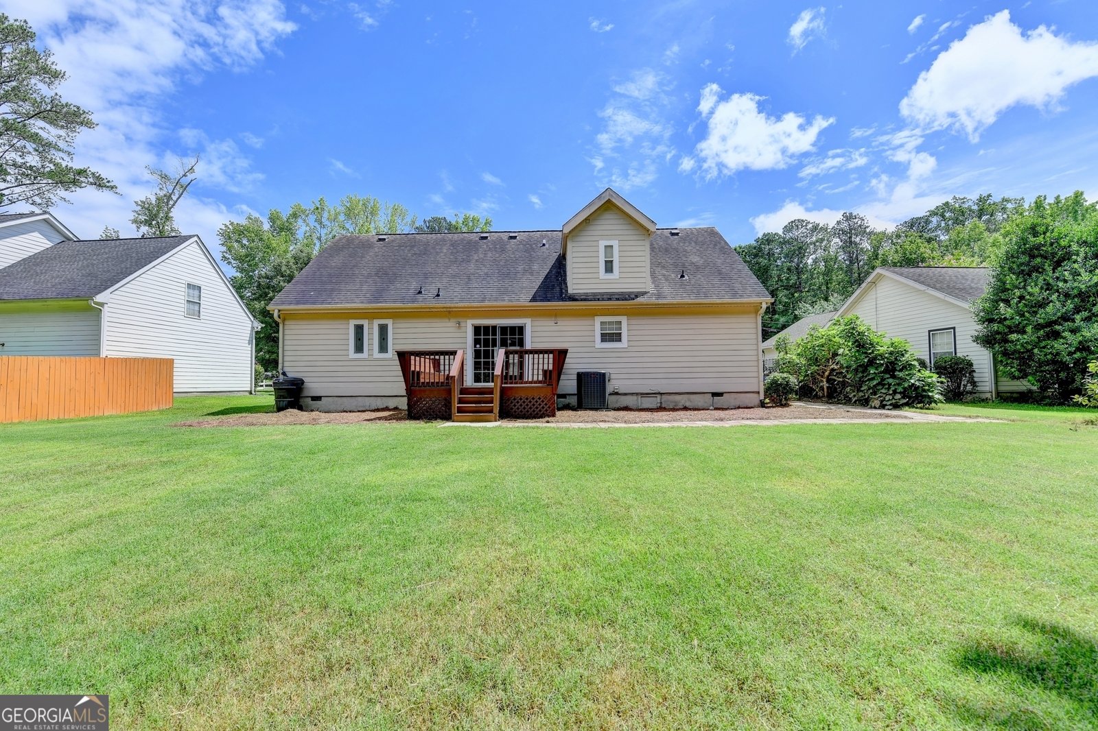 525 Hunnicutt Road Mableton - 55