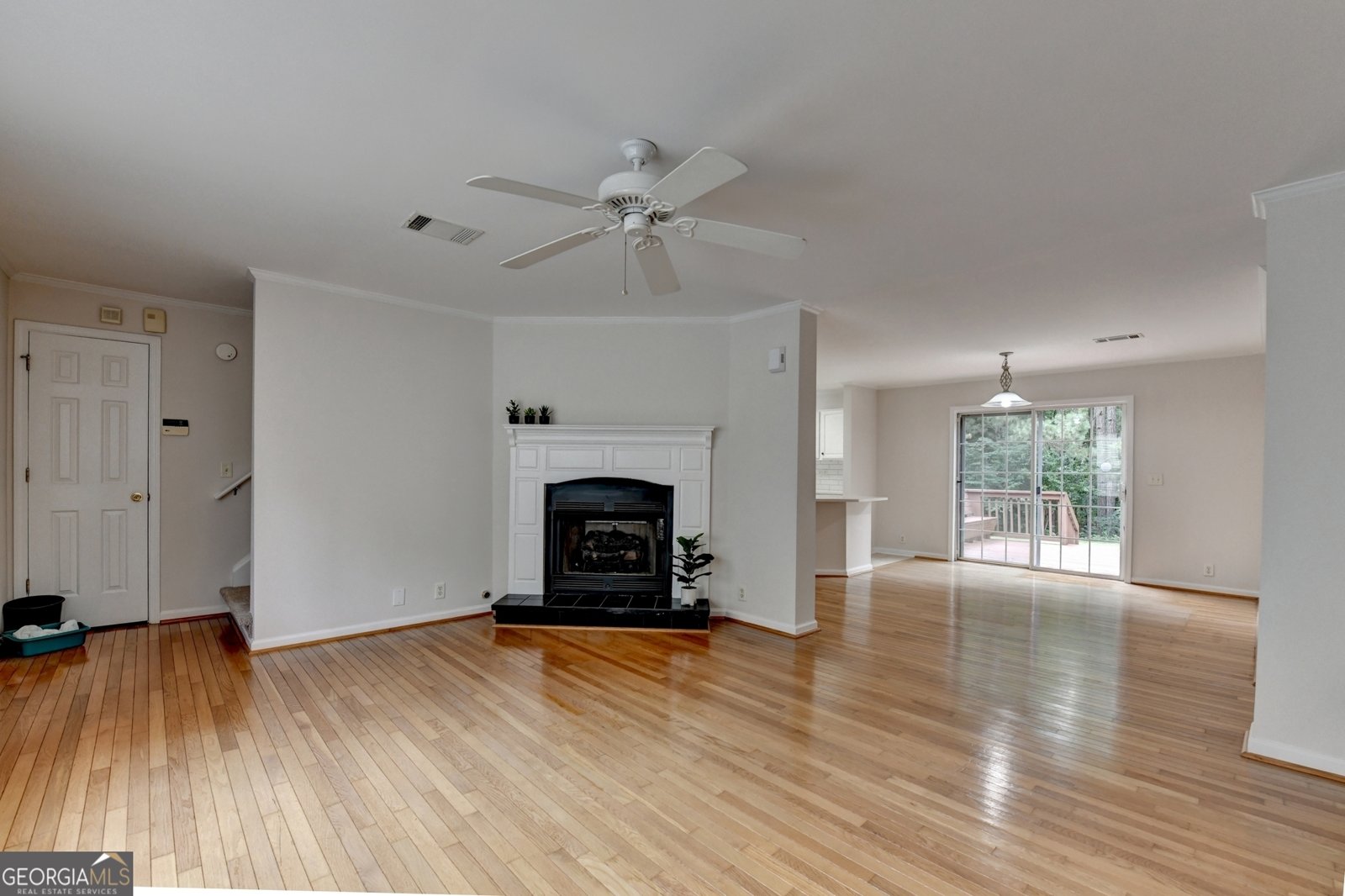 525 Hunnicutt Road Mableton - 7