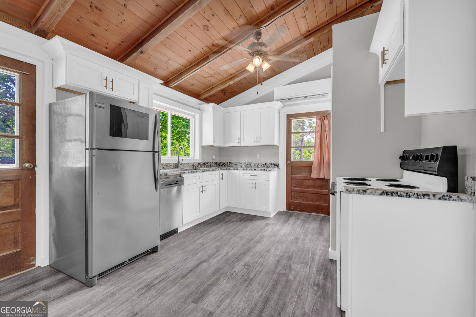679 Parkertown Heights Road Lavonia - 22