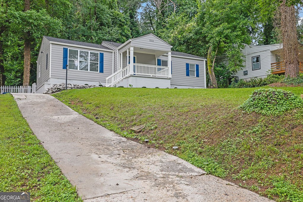 2222 Beecher Circle Atlanta - 2