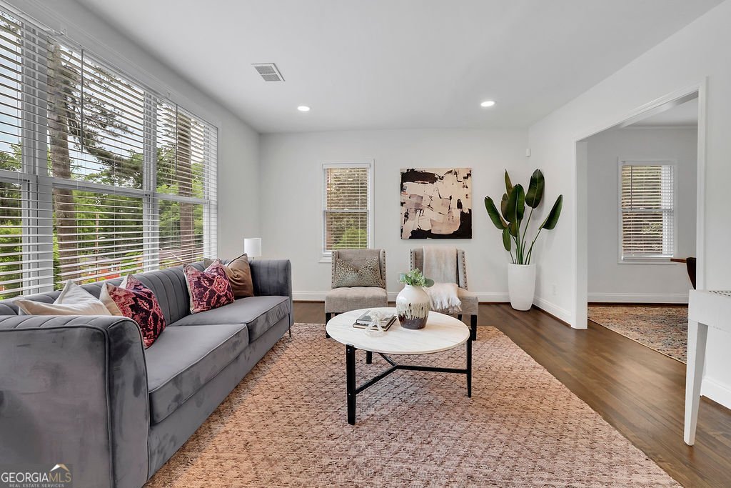2222 Beecher Circle Atlanta - 5