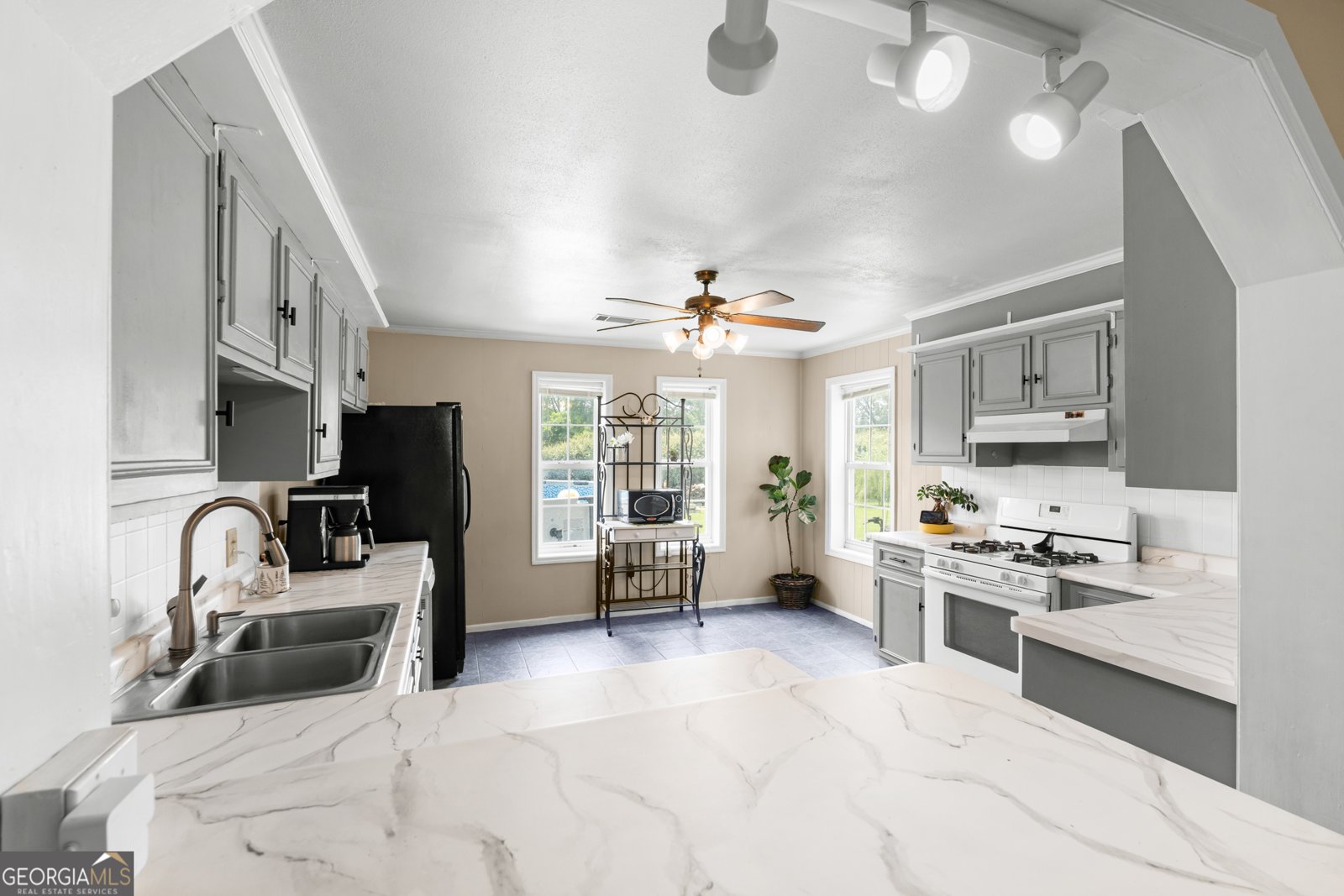 1072 Burtons Ferry Highway Sylvania - 9