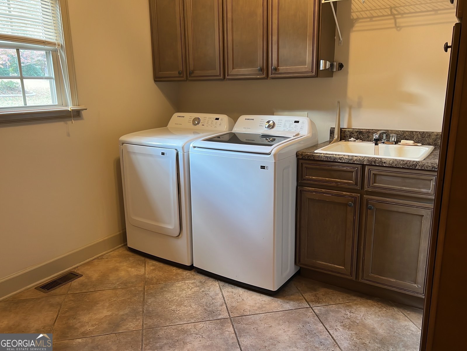 232 Darwish Drive McDonough - 40
