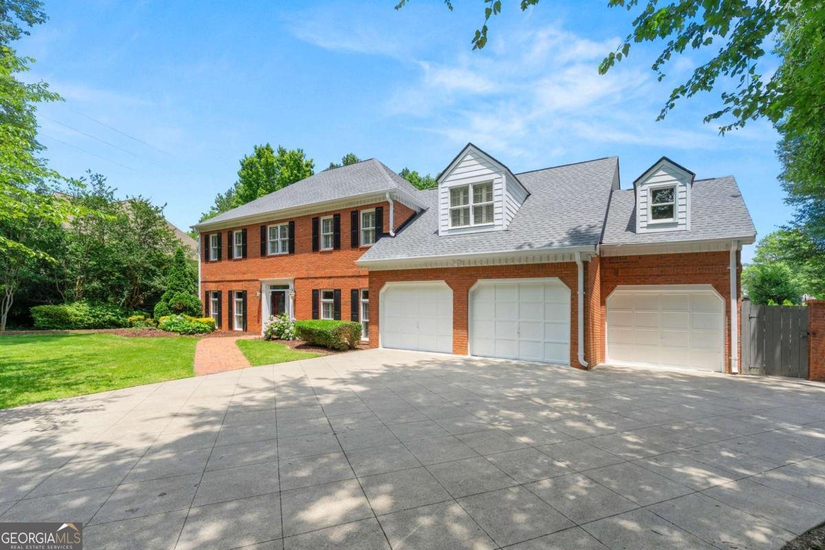 2903 Ashebrooke Drive Marietta - 3