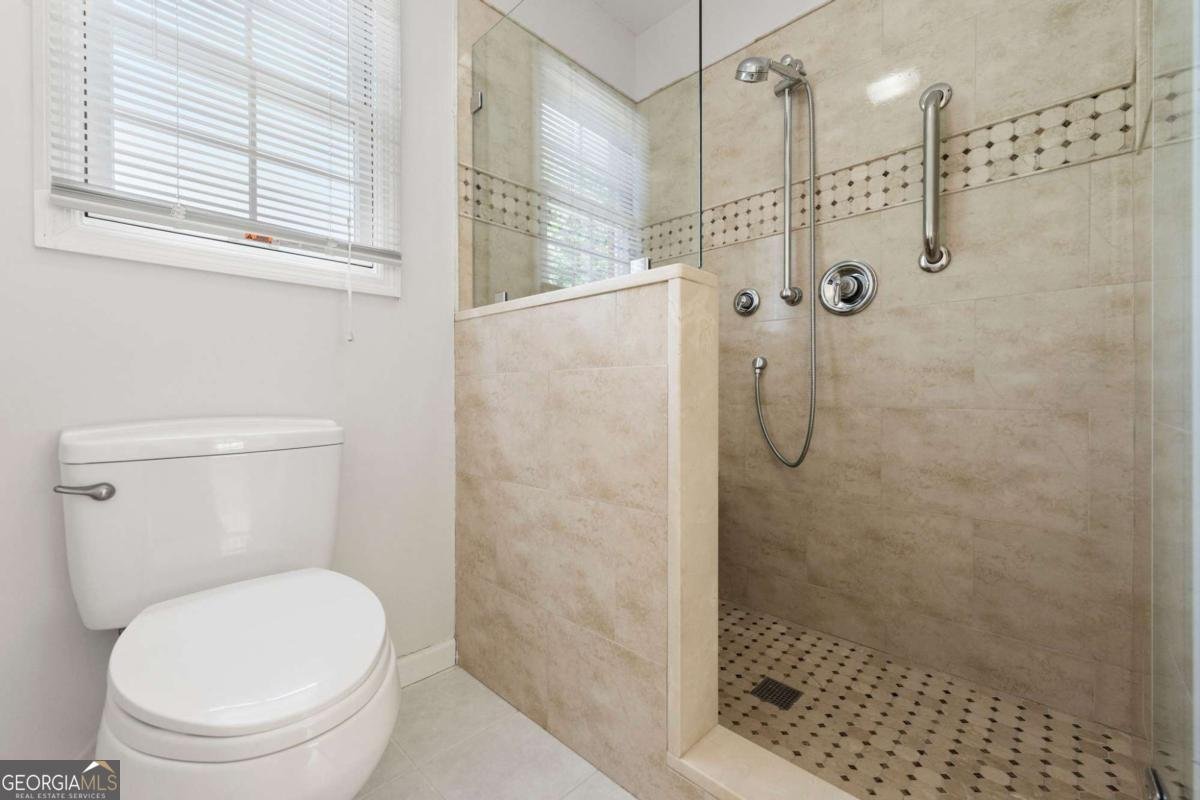 2903 Ashebrooke Drive Marietta - 34