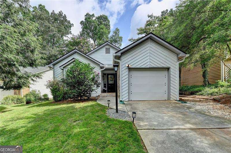1133 Capital Club Circle Brookhaven - 1