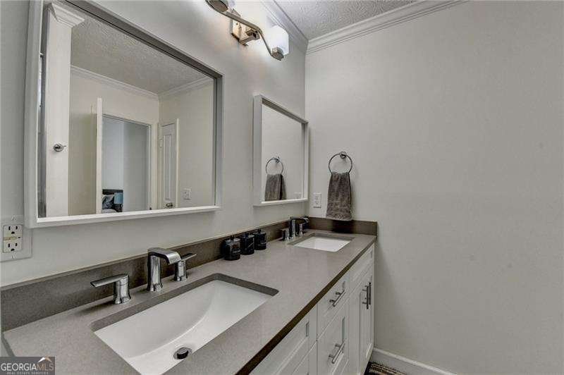 1133 Capital Club Circle Brookhaven - 13