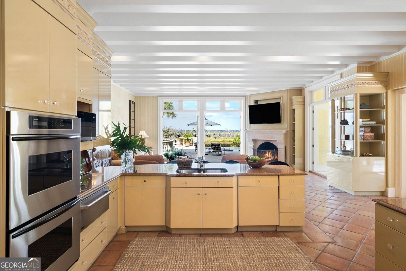 318 46th Street Sea Island - 22