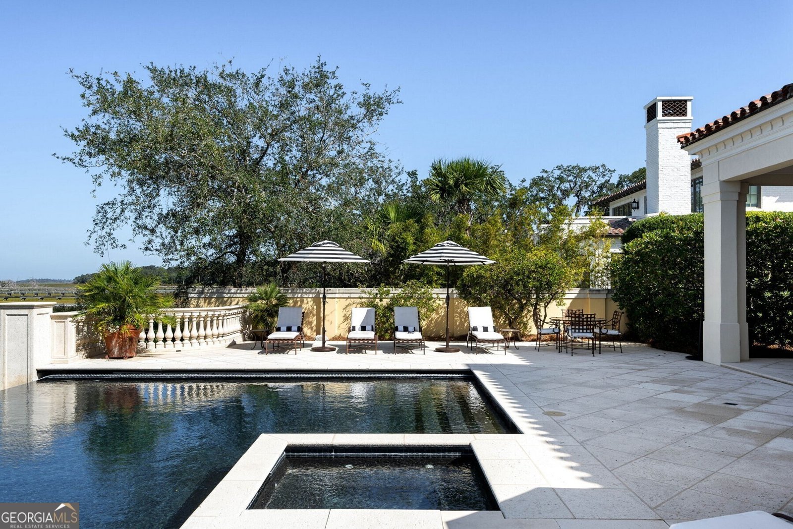 318 46th Street Sea Island - 29