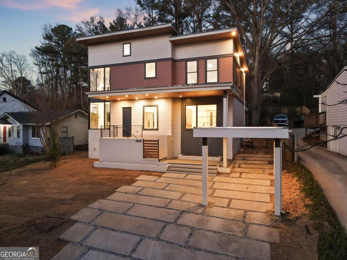 1045 Shepherds Lane Atlanta - 2