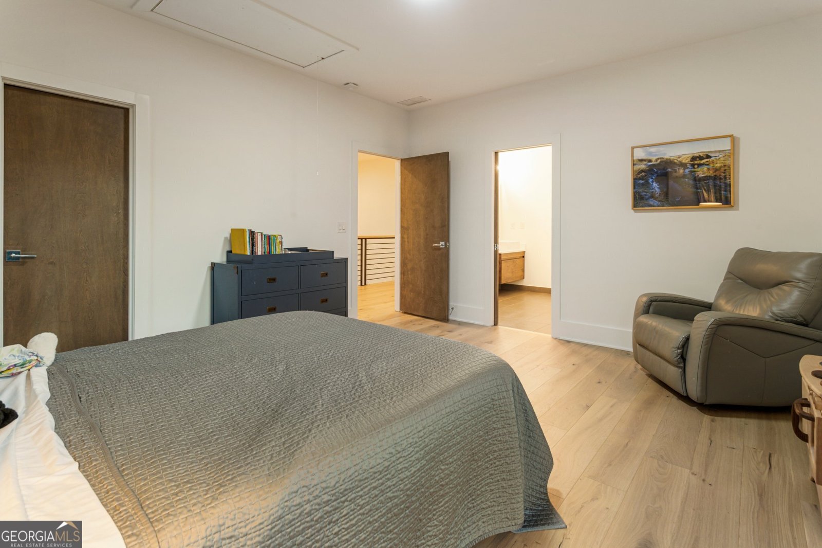 1045 Shepherds Lane Atlanta - 24
