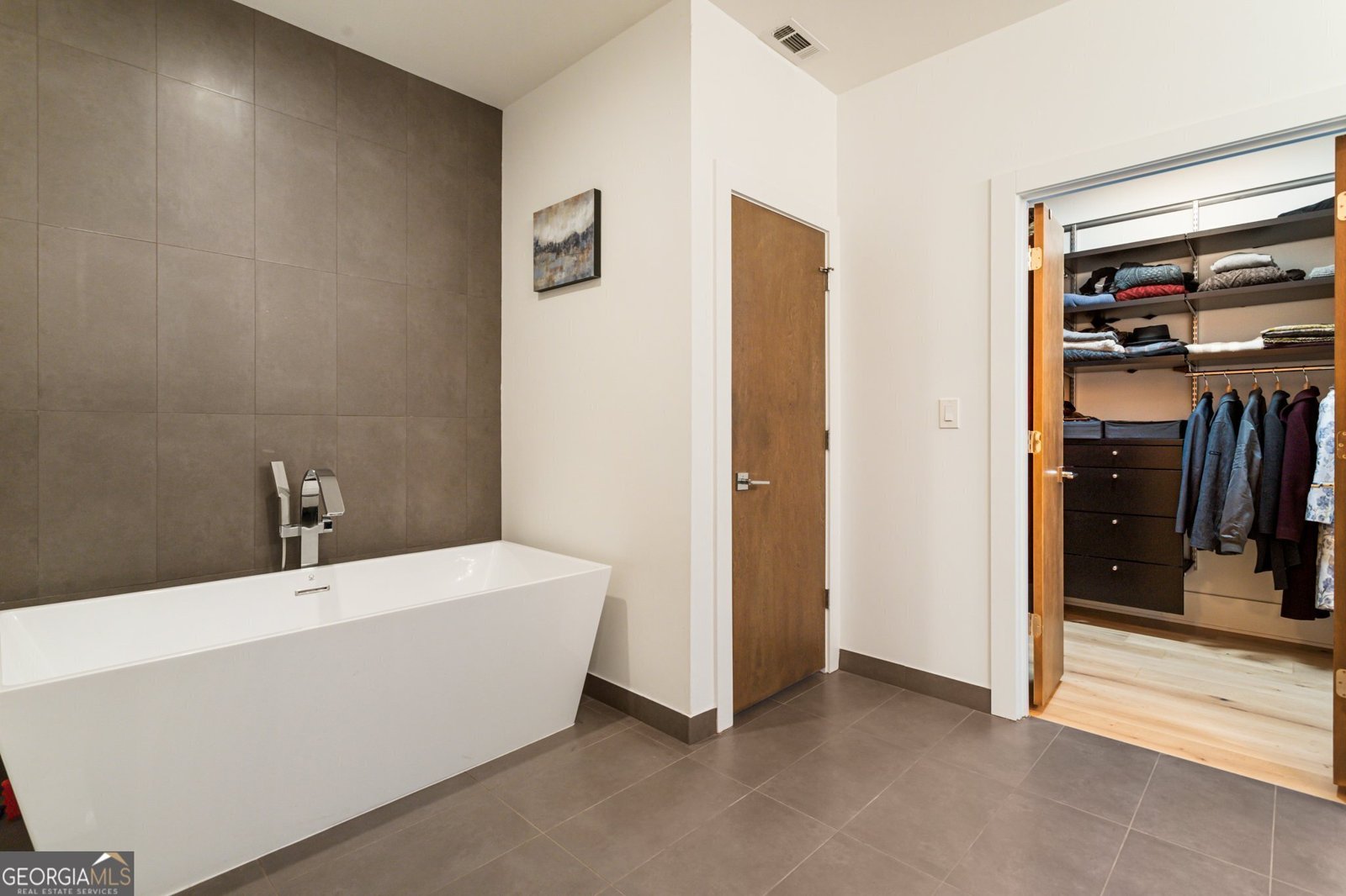 1045 Shepherds Lane Atlanta - 33