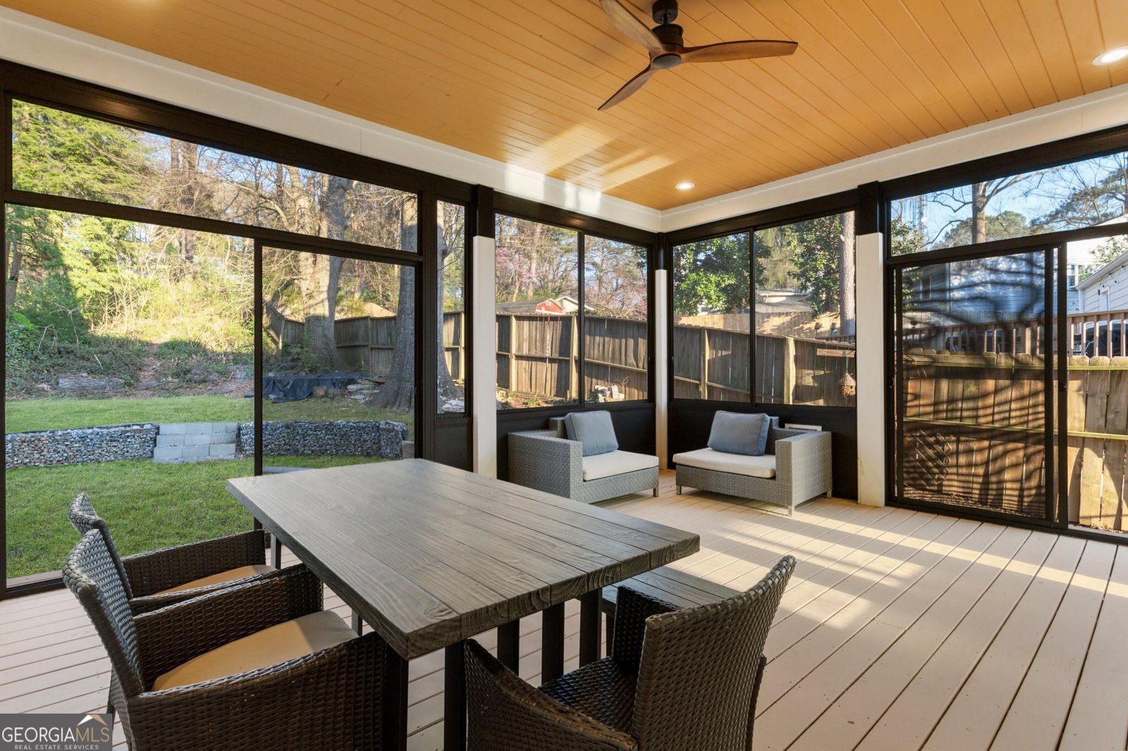 1045 Shepherds Lane Atlanta - 60