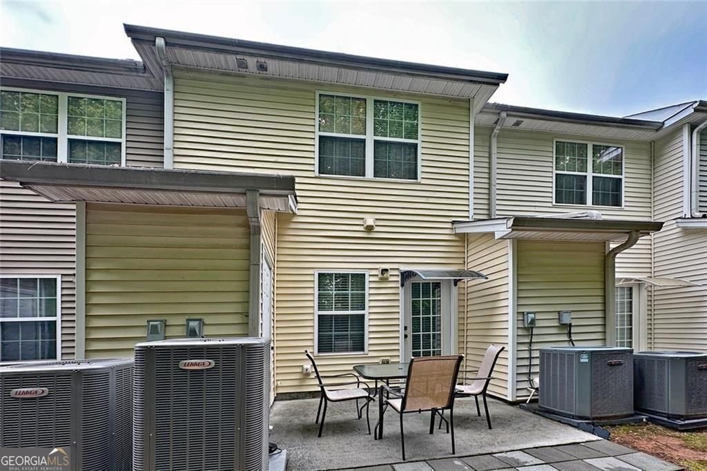 440 Berckman Drive Lilburn - 55