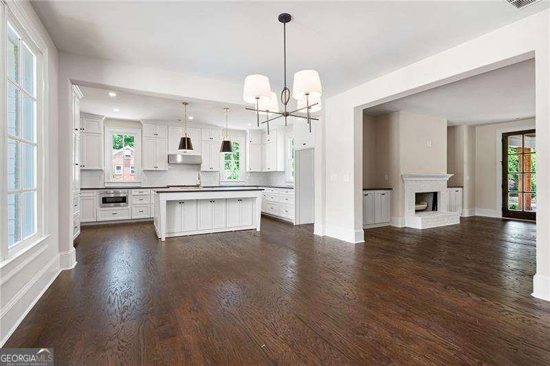 1826 Maple Street Carrollton - 7