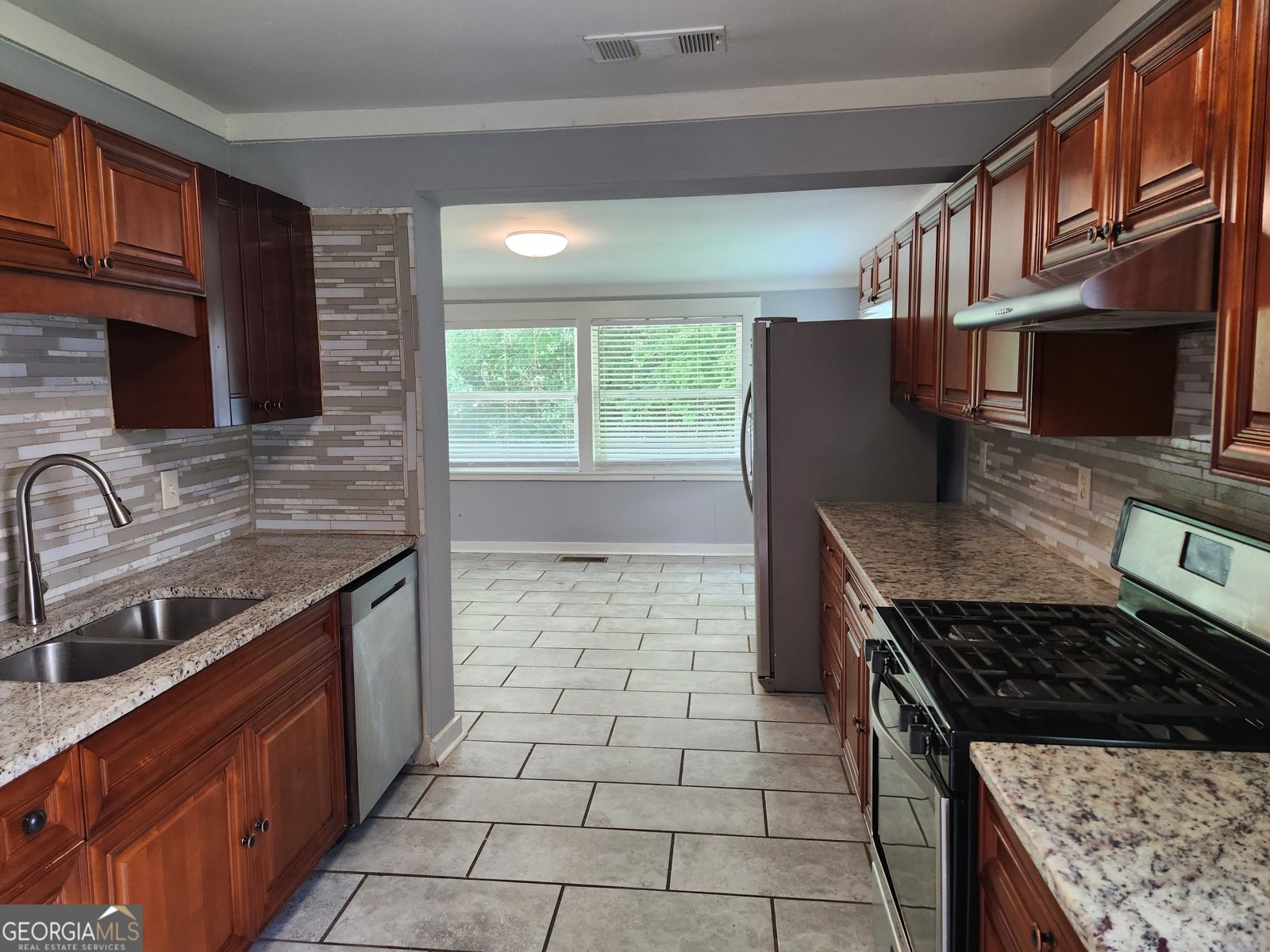 615 Cofield Drive Hapeville - 11