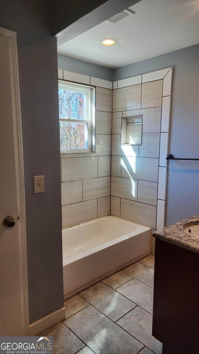 615 Cofield Drive Hapeville - 5