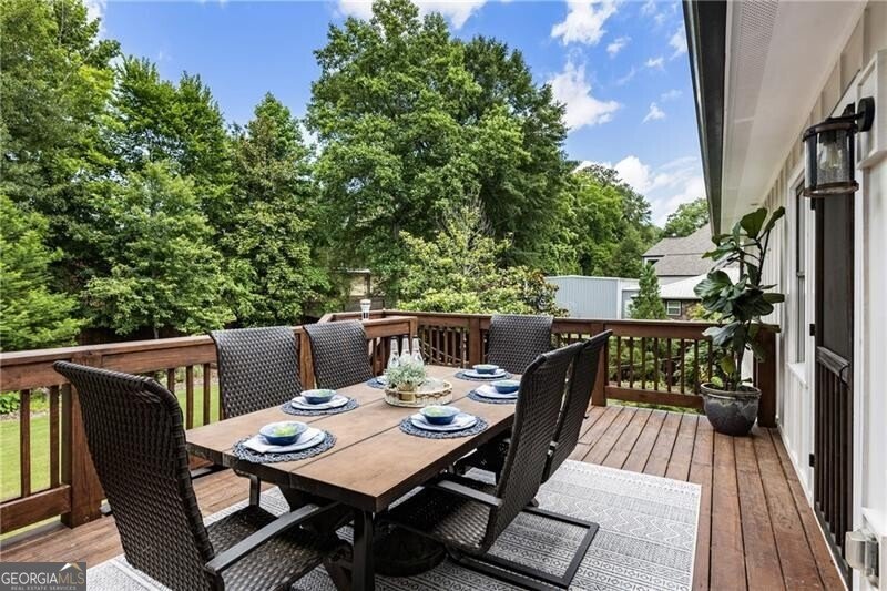 221 Brooke Drive Alpharetta - 19